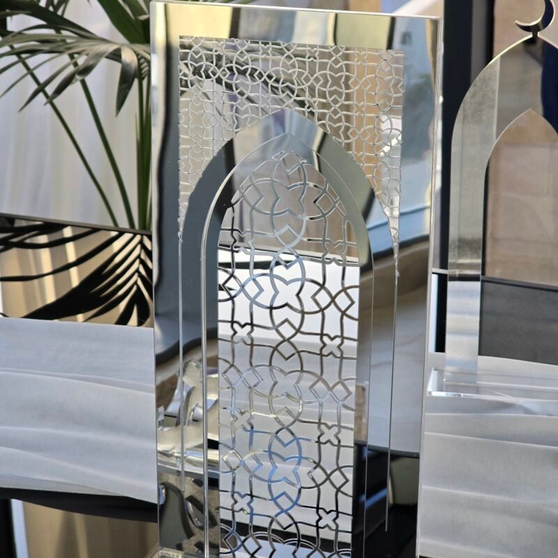 Medium Mihrab in Silver